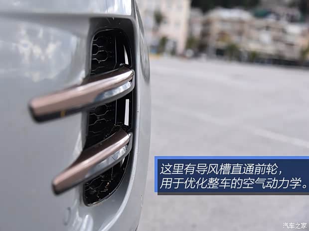 路虎(進口) 攬勝極光(進口) 2019款 基本型 路虎(進口) 攬勝極光(進口) 2019款 基本型