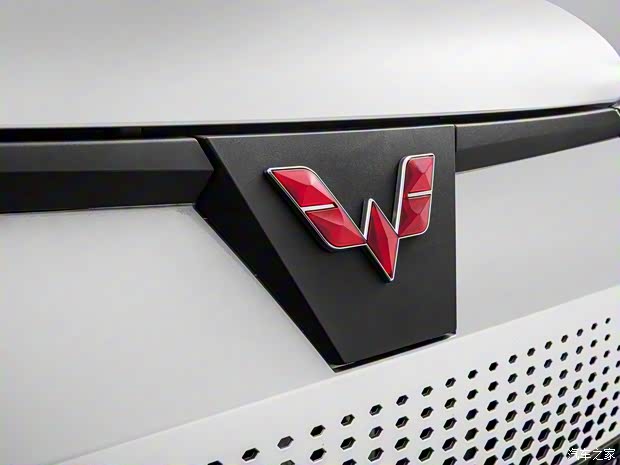 五菱工業(yè) 五菱EV50 2020款 純電動(dòng)廂式物流車(chē)寧德加熱電池