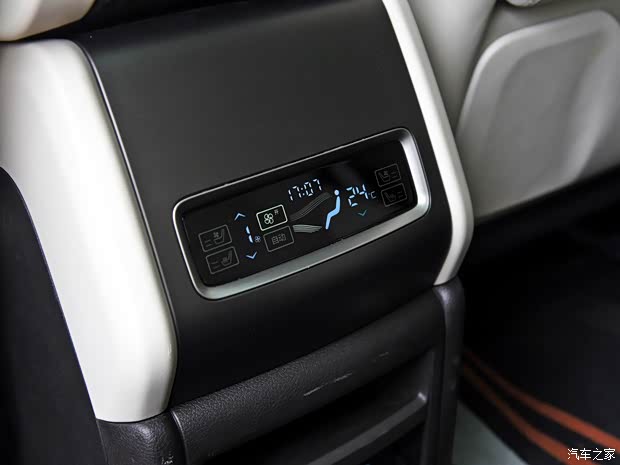 腾势汽车 腾势N8 2023款 基本型