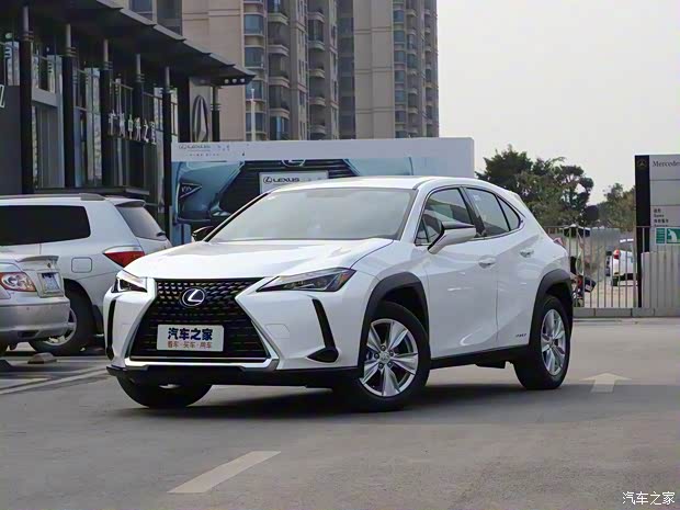 雷克萨斯 雷克萨斯UX 2020款 260h 探·酷版 雷克萨斯 雷克萨斯UX 2020款 260h 探·酷版