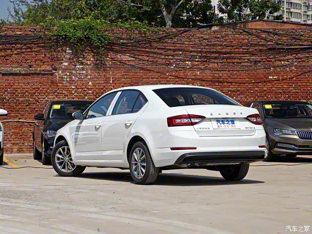 上汽大众斯柯达 明锐 2021款 1.5L 自动舒适版