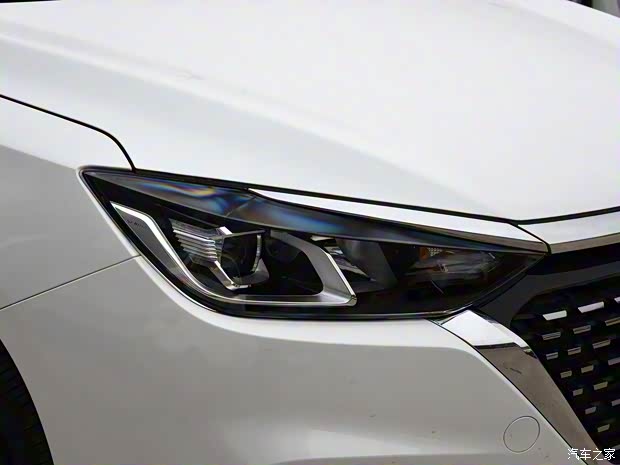 北京汽车 BEIJING-U5 2020款 1.5L 手动尊贵版