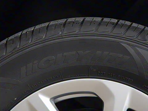 2023款 2.0L 长轴创享型 9座 2023款 2.0L 长轴创享型 9座