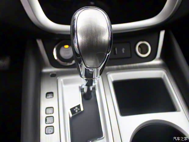 东风日产 楼兰 2019款 2.5L XL 两驱智联豪华版