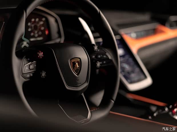 兰博基尼 Revuelto 2023款 基本型