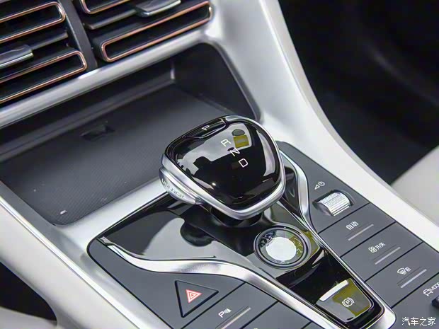 比亚迪 宋Pro新能源 2023款 冠军版 DM-i 中配版 比亚迪 宋Pro新能源 2023款 冠军版 DM-i 中配版