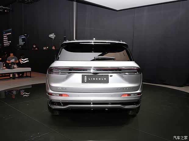 長安林肯 冒險(xiǎn)家 2023款 混動(dòng)基本型