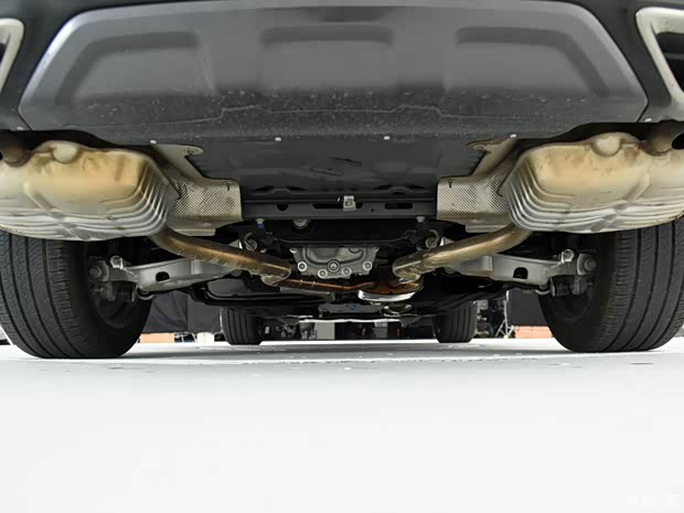 长安福特 探险者 2023款 EcoBoost 285 四驱ST-LINE 6座