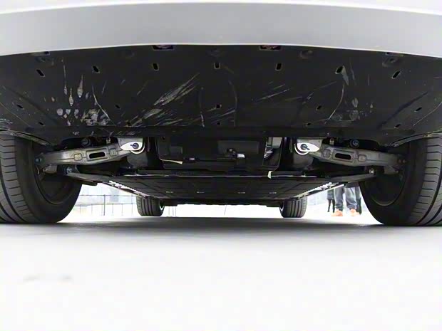 赛力斯汽车 问界M9 2024款 纯电 Ultra版 100kWh 赛力斯汽车 问界M9 2024款 纯电 Ultra版 100kWh