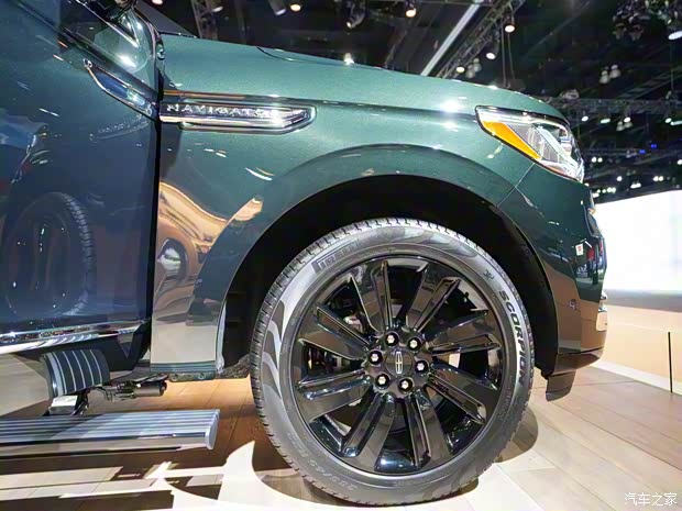 林肯(進(jìn)口) 領(lǐng)航員 2022款 基本型