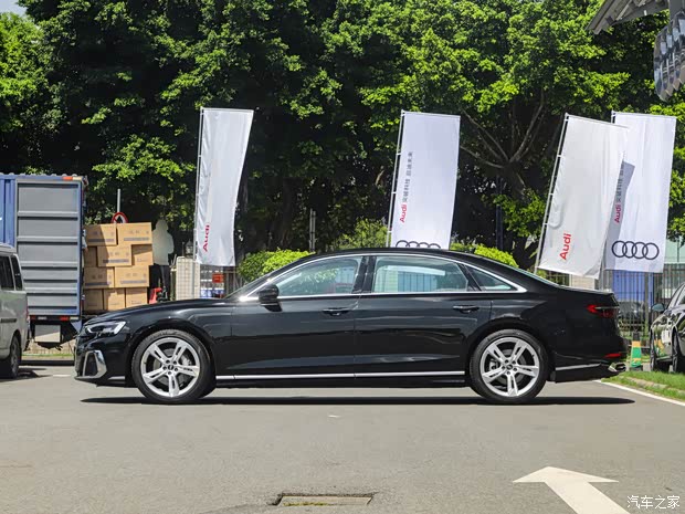 奥迪(进口) 奥迪A8 2023款 A8L 50 TFSI quattro 臻选型 奥迪(进口) 奥迪A8 2023款 A8L 50 TFSI quattro 臻选型