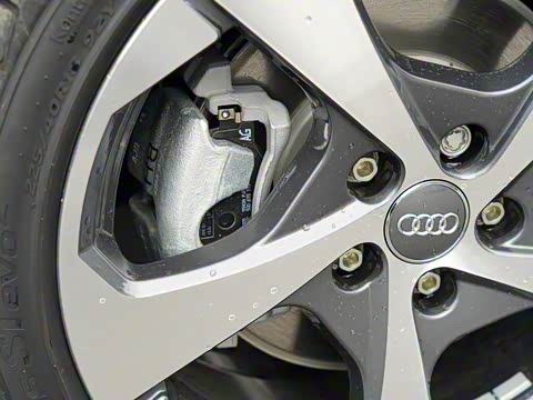 2020款 Sportback 40 TFSI 运动型 国VI 2020款 Sportback 40 TFSI 运动型 国VI