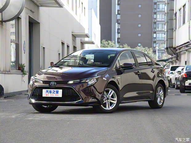 广汽丰田 雷凌 2021款 双擎 1.8H E-CVT领先版 广汽丰田 雷凌 2021款 双擎 1.8H E-CVT领先版