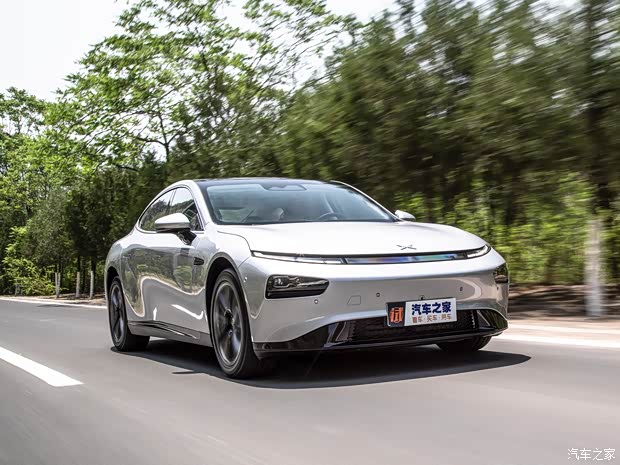小鵬汽車(chē) 小鵬汽車(chē)P7 2020款 后驅(qū)超長(zhǎng)續(xù)航智尊版