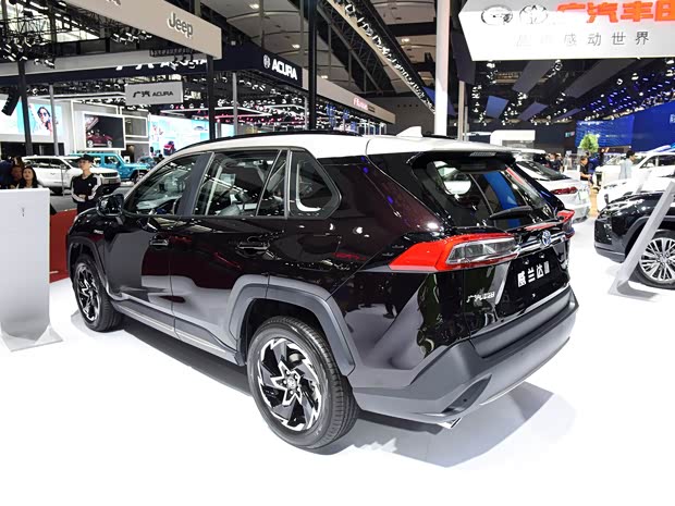 广汽丰田 威兰达 2020款 混动基本型