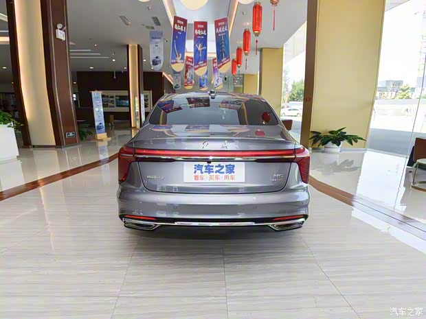 一汽红旗 红旗H5 2023款 2.0T 自动智联旗畅版