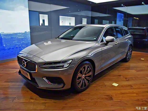 沃尔沃(进口) 沃尔沃V60 2020款 T5 智远豪华版 沃尔沃(进口) 沃尔沃V60 2020款 T5 智远豪华版