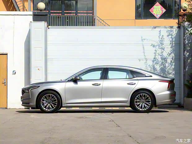 一汽奔腾 奔腾B70 2021款 1.5T 自动首席体验款