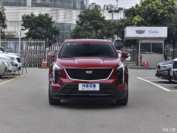 上汽通用凯迪拉克 凯迪拉克XT4 2022款 28T 四驱铂金运动版
