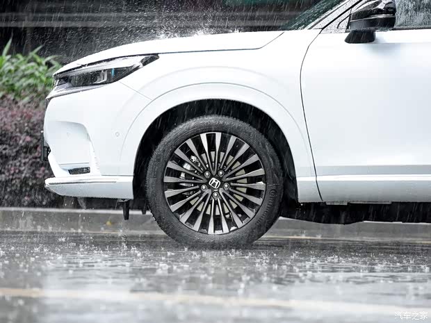 廣汽本田 e:NP1 極湃1 2022款 510km 綻極版