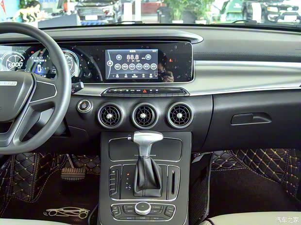 獵豹汽車 獵豹CS10 2019款 2.0T 自動(dòng)駕悅版