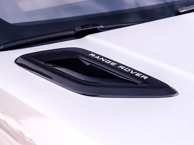 路虎(进口) 揽胜运动版 2019款 3.0 V6 HST