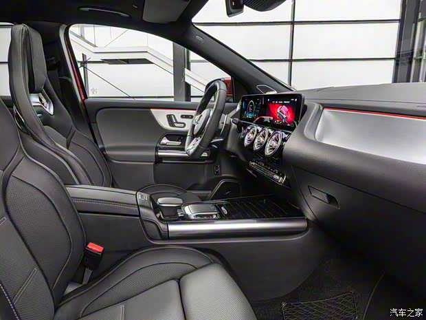 梅赛德斯-AMG 奔驰GLA AMG 2020款 AMG GLA 35