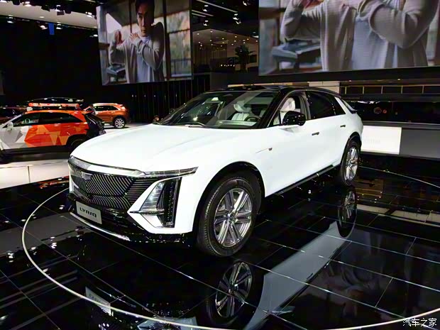 上汽通用凯迪拉克 LYRIQ 2022款 后驱长续航豪华版 上汽通用凯迪拉克 LYRIQ 2022款 后驱长续航豪华版