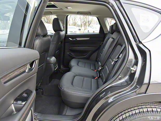 长安马自达 马自达CX-5 2020款 2.5L 自动两驱智尊型