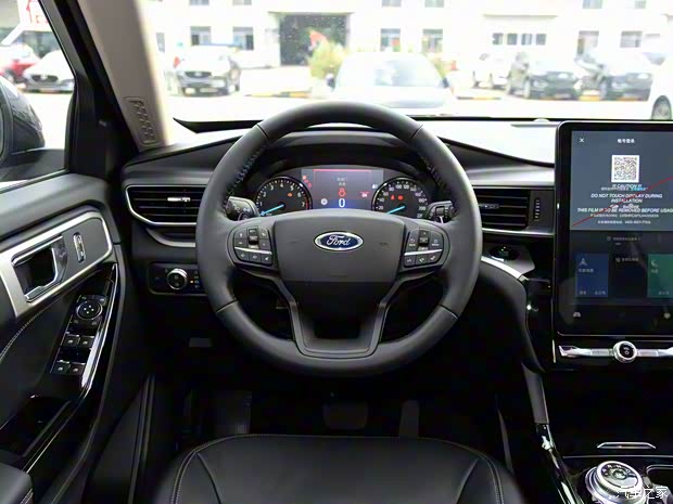 長安福特 探險(xiǎn)者 2020款 EcoBoost 285 后驅(qū)風(fēng)尚版 7座