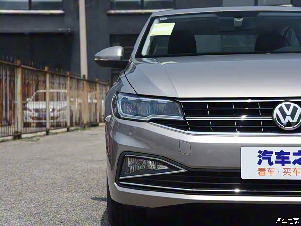 一汽-大众 宝来 2019款 1.5L 自动豪华型