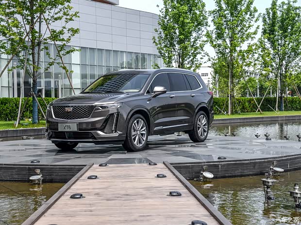 上汽通用凯迪拉克 凯迪拉克XT6 2019款 28T 基本型