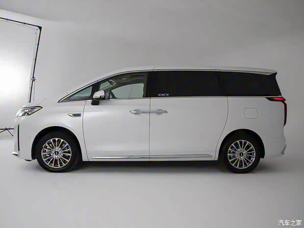 长城汽车 高山DHT-PHEV 2023款 基本型 长城汽车 高山DHT-PHEV 2023款 基本型