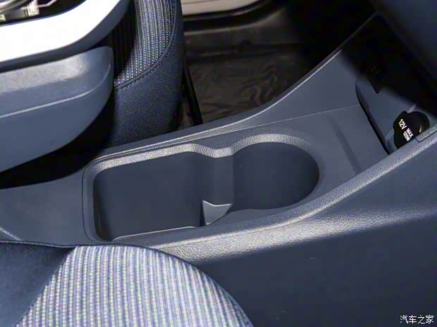 长安汽车 奔奔E-Star 2023款 多彩款 磷酸铁锂