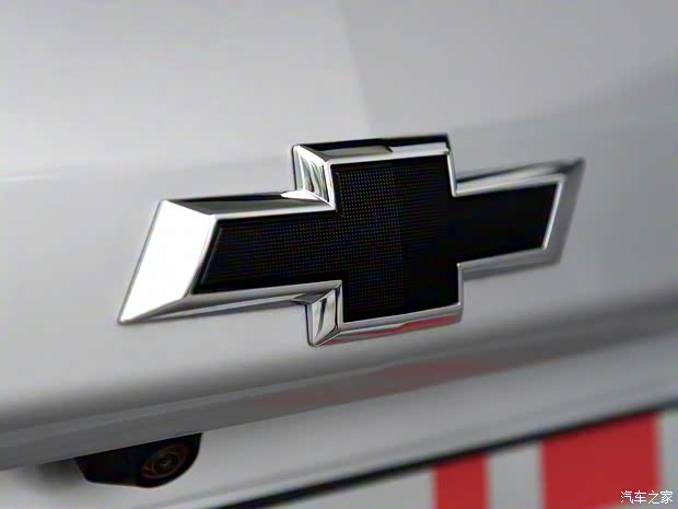 上汽通用雪佛兰 探界者 2018款 Redline 550T 自动四驱捍界版RS 上汽通用雪佛兰 探界者 2018款 Redline 550T 自动四驱捍界版RS