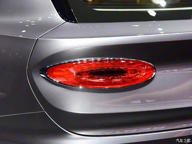 賓利 添越 2021款  4.0T V8