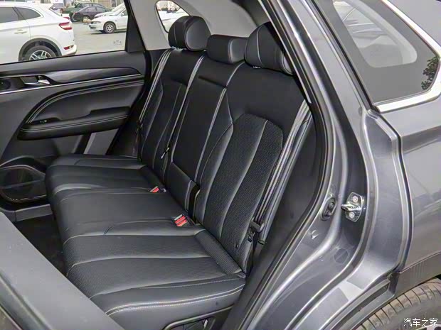 广汽乘用车 传祺GS5 2020款 1.5TGDI 自动尊享版