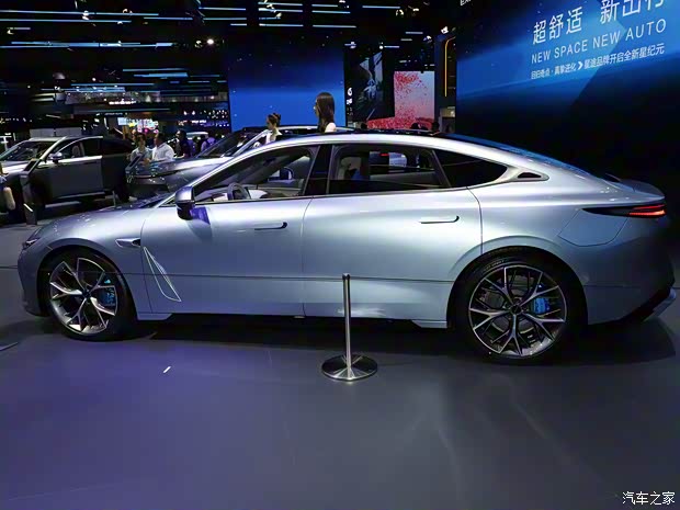 星途 星紀(jì)元 ES 2023款 高配