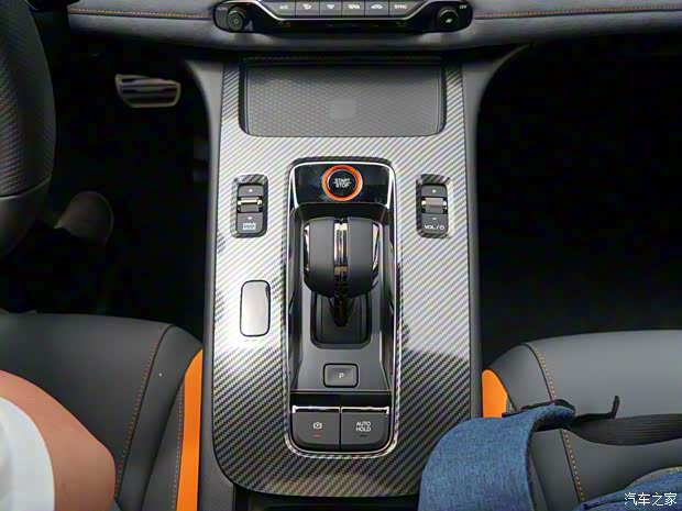 廣汽乘用車 影豹 2022款 270T 影豹J16 R-style賽道版