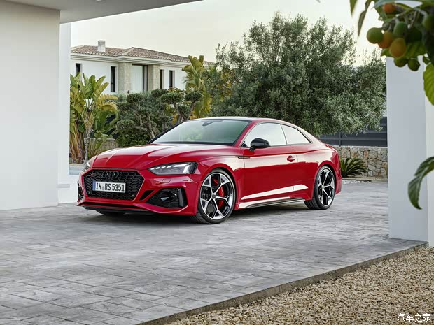 Audi Sport 奧迪RS 5 2023款 RS 5 Coupe competition plus