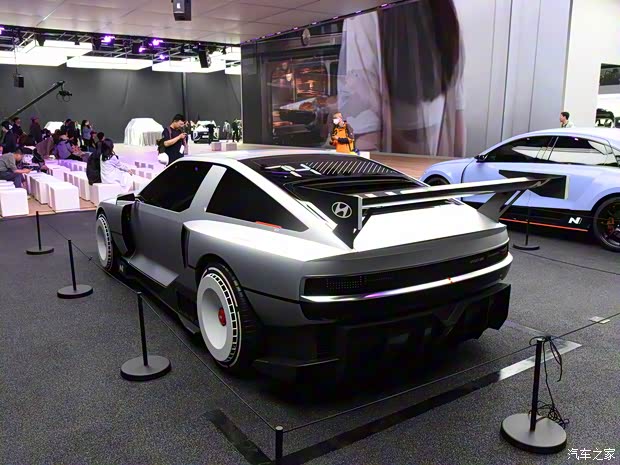 现代(进口) N Vision 74 2022款 Concept 现代(进口) N Vision 74 2022款 Concept