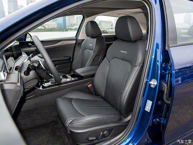 东风悦达起亚 K5凯酷 2020款 2.0T 自动高配版