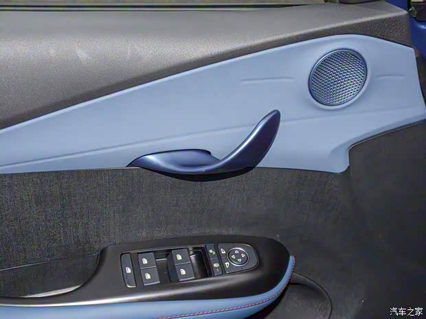 比亚迪 海豚 2021款 401km 骑士版 比亚迪 海豚 2021款 401km 骑士版