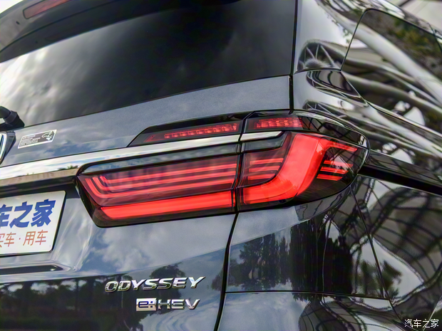 广汽本田 奥德赛 2022款 e:HEV 顶配版