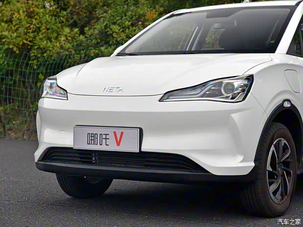 合眾汽車 哪吒V 2021款 標(biāo)準(zhǔn)續(xù)航娛樂版
