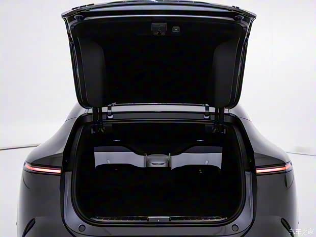 阿维塔科技 阿维塔12 2023款 双电机版 阿维塔科技 阿维塔12 2023款 双电机版