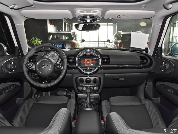 MINI MINI CLUBMAN 2018款 2.0T COOPER S 经典派 MINI MINI CLUBMAN 2018款 2.0T COOPER S 经典派