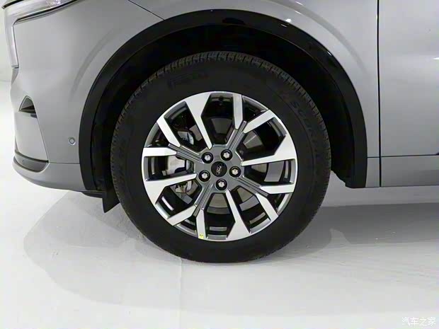 长安福特 锐界 2023款 锐界L 2.0T EcoBoost 四驱七座至尊型 长安福特 锐界 2023款 锐界L 2.0T EcoBoost 四驱七座至尊型