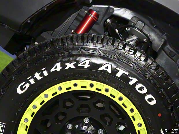 江淮汽车 悍途 2022款 2.0T绿魔版手动柴油四驱旗舰型标双HFC4DB2-2E