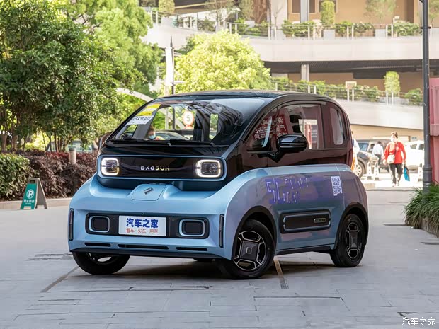 上汽通用五菱 新宝骏E300 2020款 星际未来版 三座 上汽通用五菱 新宝骏E300 2020款 星际未来版 三座